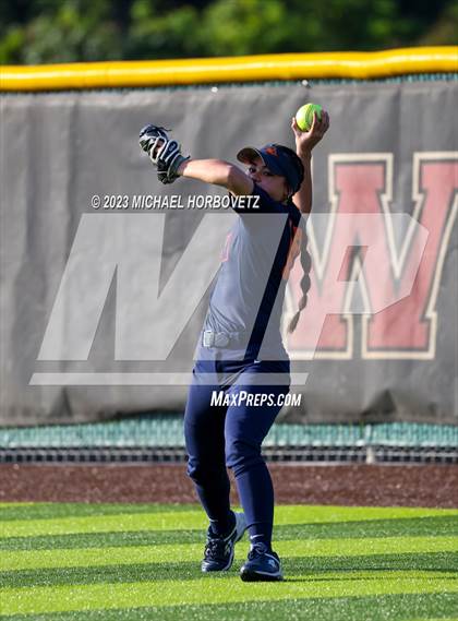 Thumbnail 3 in Wakeland vs. West Mesquite (UIL 5A Area) photogallery.