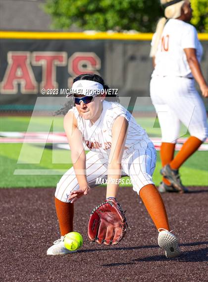 Thumbnail 3 in Wakeland vs. West Mesquite (UIL 5A Area) photogallery.