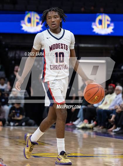 Thumbnail 2 in Centennial vs. Modesto Christian (CIF Open Division Championship) photogallery.