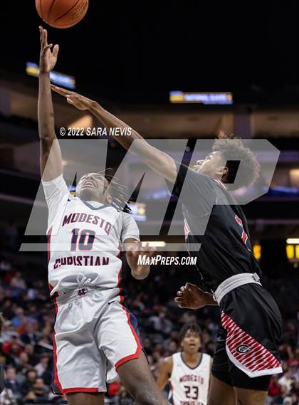 Thumbnail 2 in Centennial vs. Modesto Christian (CIF Open Division Championship) photogallery.