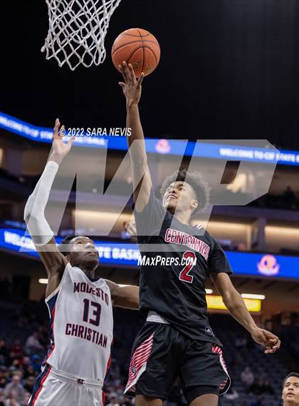 Thumbnail 2 in Centennial vs. Modesto Christian (CIF Open Division Championship) photogallery.