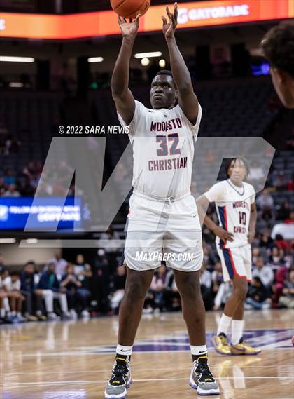 Thumbnail 1 in Centennial vs. Modesto Christian (CIF Open Division Championship) photogallery.