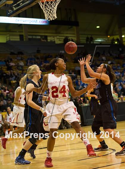 Thumbnail 3 in Poudre vs. Regis Jesuit (CHSAA 5A Semifinal) photogallery.