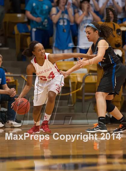 Thumbnail 2 in Poudre vs. Regis Jesuit (CHSAA 5A Semifinal) photogallery.