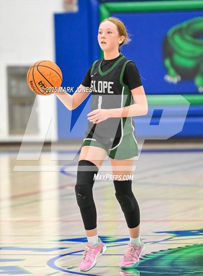 Thumbnail 2 in Xavier College Prep vs. Sunnyslope photogallery.