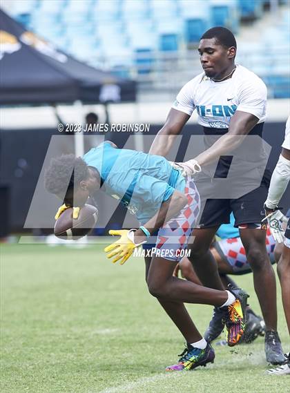Thumbnail 2 in Raines vs Vanguard (Jaguars Prep 11-On Tournament) photogallery.