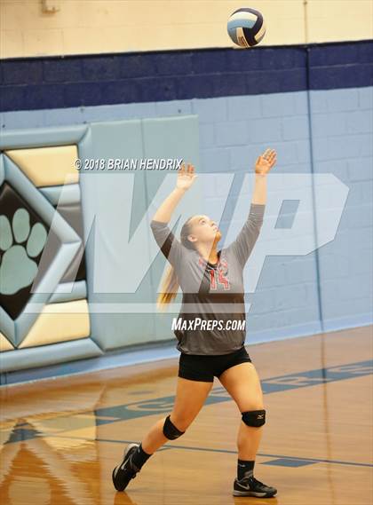 Thumbnail 1 in West Wilkes @ Foard photogallery.