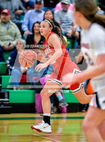 Thumbnail 2 in Truckee vs. Fernley (NIAA 3A Northern Championship) photogallery.
