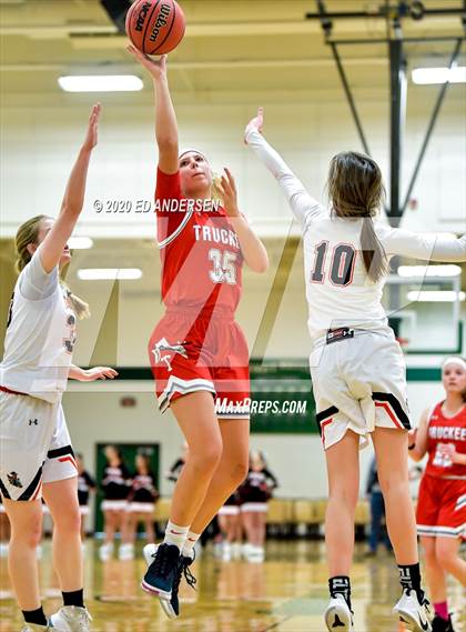 Thumbnail 3 in Truckee vs. Fernley (NIAA 3A Northern Championship) photogallery.