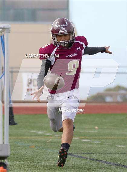 Thumbnail 3 in JV: Madison @ Point Loma photogallery.