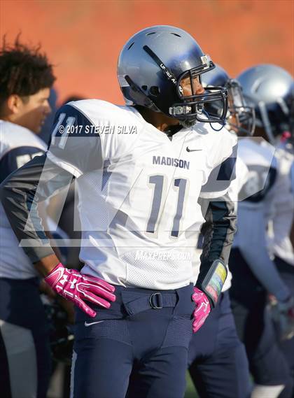 Thumbnail 1 in JV: Madison @ Point Loma photogallery.