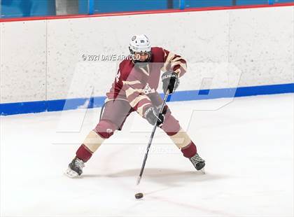 Thumbnail 2 in Arlington @ Stoneham (Middlesex League Quarterfinal) photogallery.