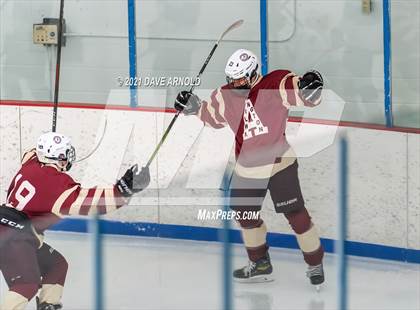 Thumbnail 2 in Arlington @ Stoneham (Middlesex League Quarterfinal) photogallery.