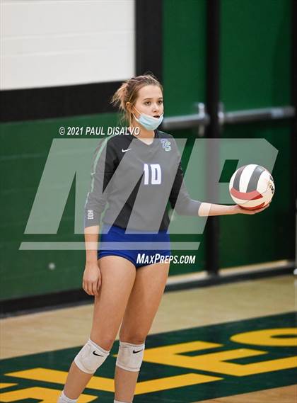 Thumbnail 1 in Eaglecrest vs. Doherty (CHSAA 5A Region 4) photogallery.