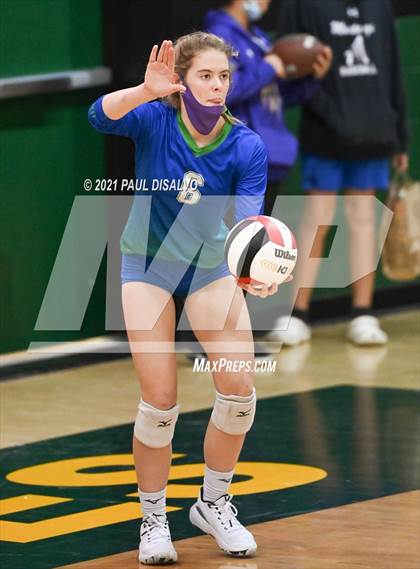 Thumbnail 2 in Eaglecrest vs. Doherty (CHSAA 5A Region 4) photogallery.
