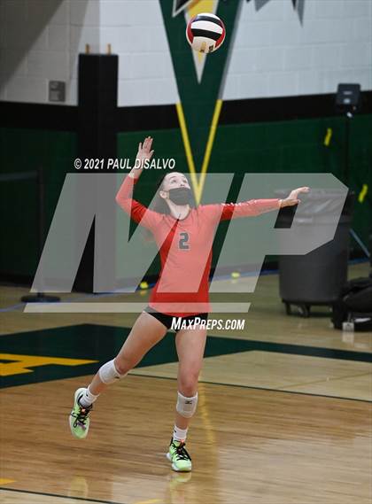 Thumbnail 2 in Eaglecrest vs. Doherty (CHSAA 5A Region 4) photogallery.