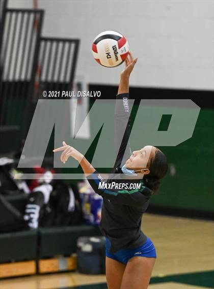 Thumbnail 2 in Eaglecrest vs. Doherty (CHSAA 5A Region 4) photogallery.