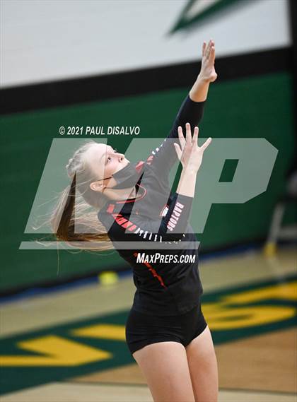 Thumbnail 1 in Eaglecrest vs. Doherty (CHSAA 5A Region 4) photogallery.