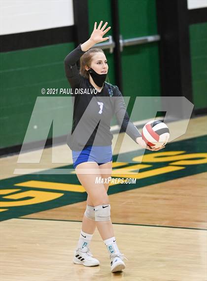 Thumbnail 2 in Eaglecrest vs. Doherty (CHSAA 5A Region 4) photogallery.