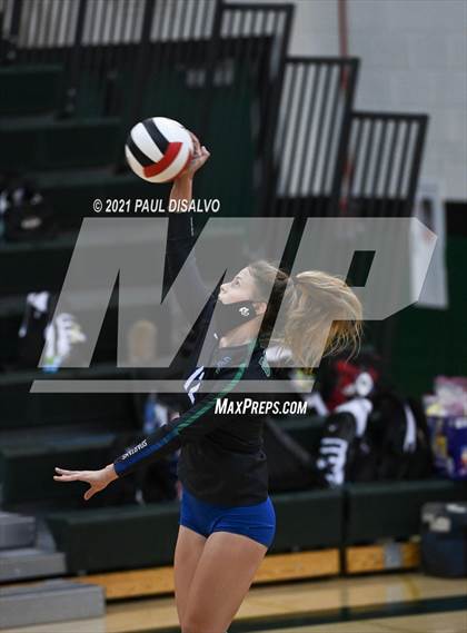 Thumbnail 2 in Eaglecrest vs. Doherty (CHSAA 5A Region 4) photogallery.