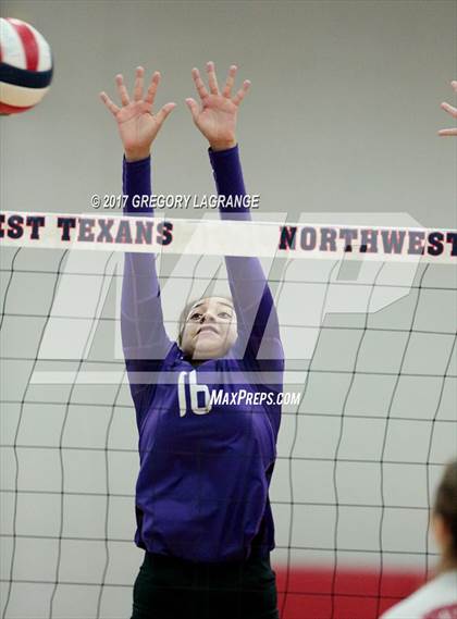 Thumbnail 3 in Paschal vs Northwest photogallery.