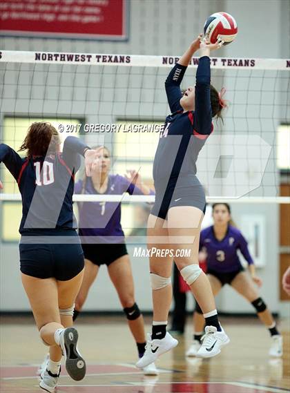 Thumbnail 3 in Paschal vs Northwest photogallery.