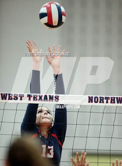 Thumbnail 3 in Paschal vs Northwest photogallery.