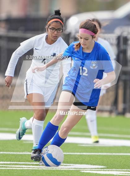 Thumbnail 3 in South Hills vs Midlothian photogallery.