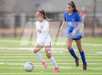 Thumbnail 3 in South Hills vs Midlothian photogallery.