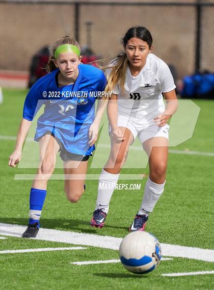 Thumbnail 1 in South Hills vs Midlothian photogallery.