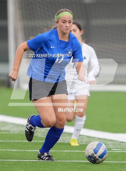 Thumbnail 2 in South Hills vs Midlothian photogallery.