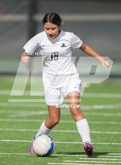 Thumbnail 3 in South Hills vs Midlothian photogallery.