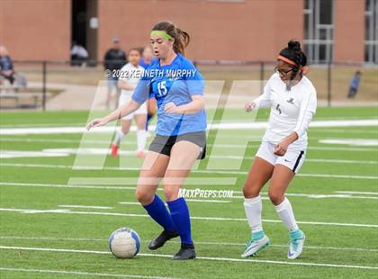 Thumbnail 1 in South Hills vs Midlothian photogallery.