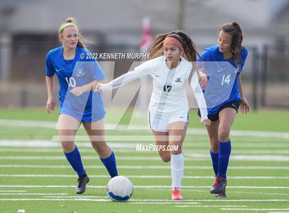 Thumbnail 3 in South Hills vs Midlothian photogallery.
