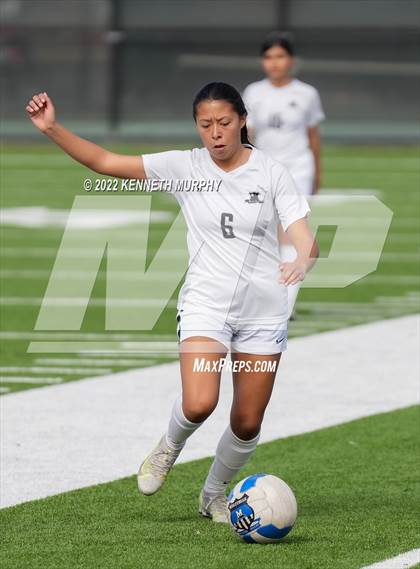 Thumbnail 3 in South Hills vs Midlothian photogallery.