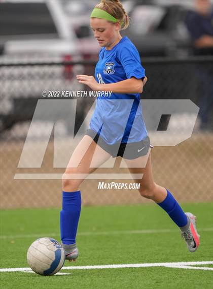 Thumbnail 3 in South Hills vs Midlothian photogallery.