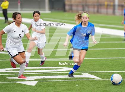 Thumbnail 3 in South Hills vs Midlothian photogallery.