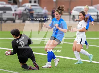 Thumbnail 3 in South Hills vs Midlothian photogallery.