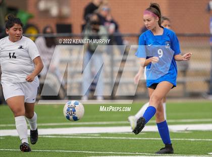 Thumbnail 3 in South Hills vs Midlothian photogallery.