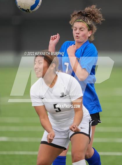 Thumbnail 2 in South Hills vs Midlothian photogallery.