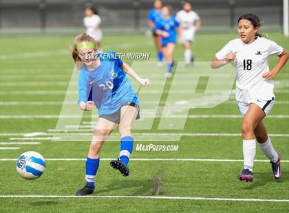 Thumbnail 2 in South Hills vs Midlothian photogallery.