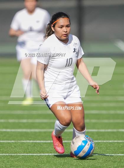 Thumbnail 1 in South Hills vs Midlothian photogallery.