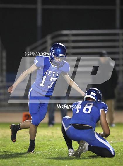 Thumbnail 3 in Encinal vs. De Anza (CIF NCS D5 Semifinal) photogallery.