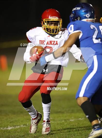 Thumbnail 1 in Encinal vs. De Anza (CIF NCS D5 Semifinal) photogallery.