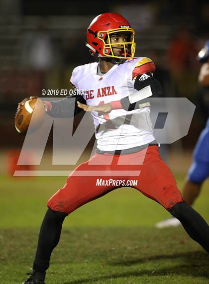 Thumbnail 1 in Encinal vs. De Anza (CIF NCS D5 Semifinal) photogallery.