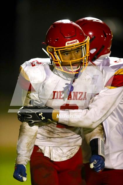 Thumbnail 1 in Encinal vs. De Anza (CIF NCS D5 Semifinal) photogallery.