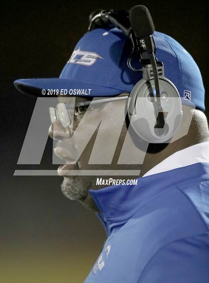 Thumbnail 3 in Encinal vs. De Anza (CIF NCS D5 Semifinal) photogallery.