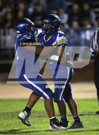 Thumbnail 2 in Encinal vs. De Anza (CIF NCS D5 Semifinal) photogallery.
