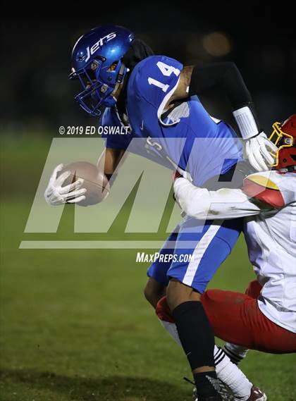 Thumbnail 2 in Encinal vs. De Anza (CIF NCS D5 Semifinal) photogallery.