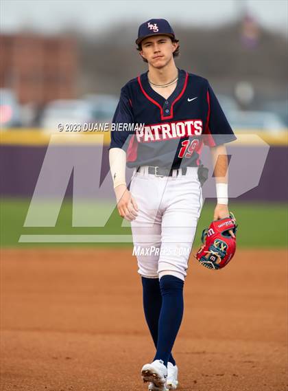 Thumbnail 2 in Lewisburg @ Desoto Central photogallery.